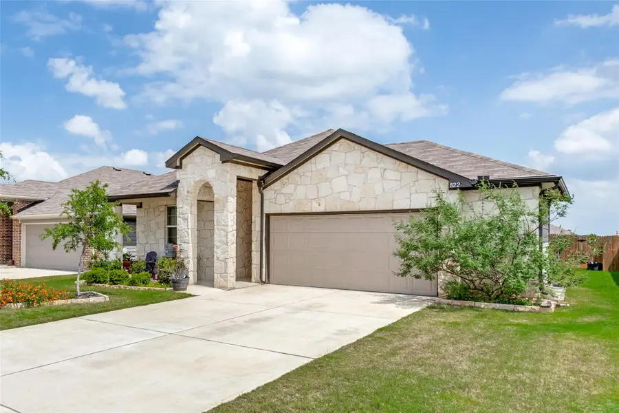 822 Pease River Way, Hutto, TX 78634 - #2