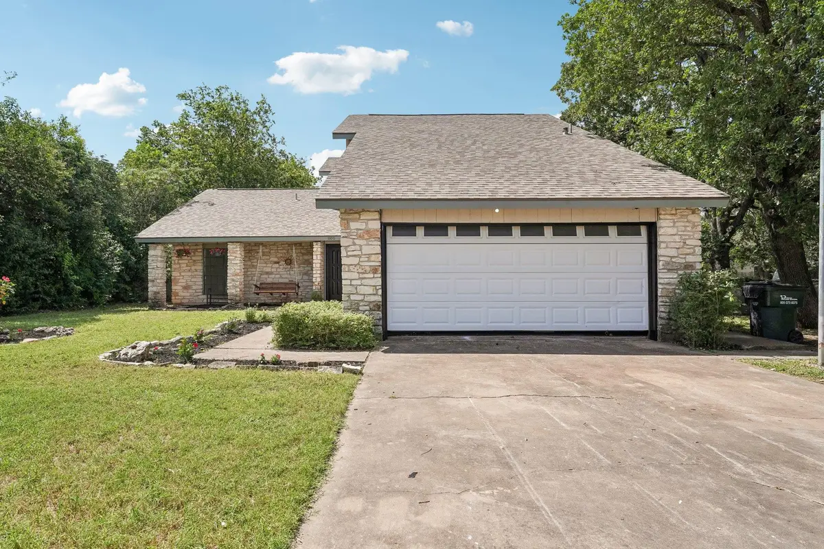 1100 River Bend Dr, Georgetown, TX 78628 - #1