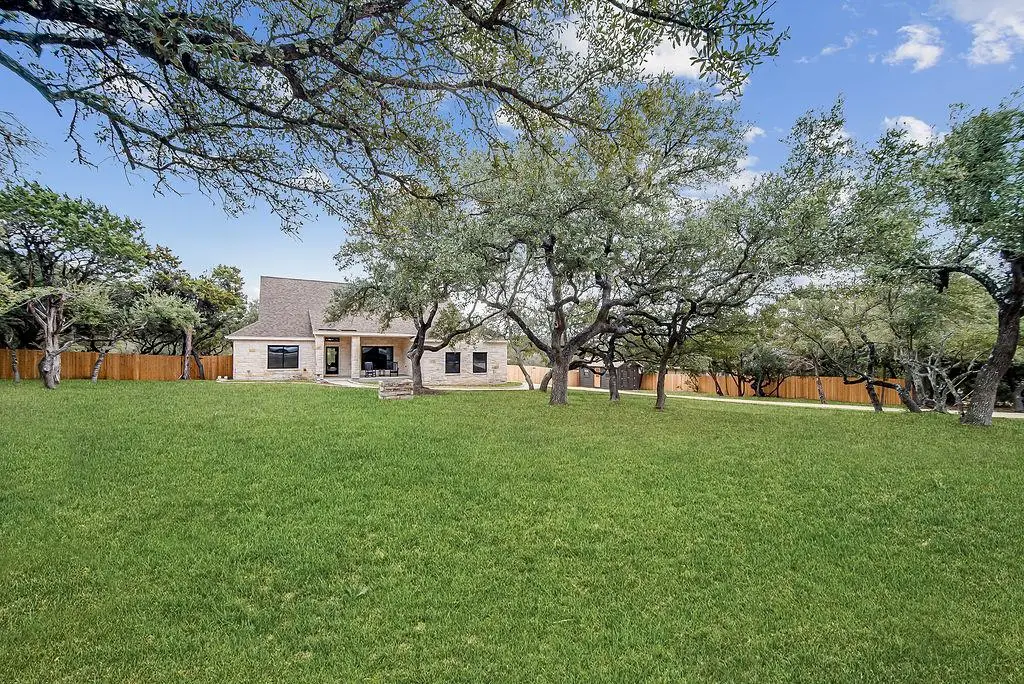 1035 Westland Ridge Rd, Dripping Springs, TX 78620 - #1