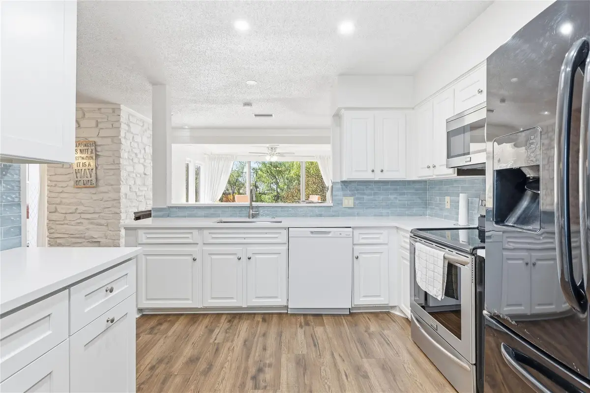 113 World Of Tennis Sq, Lakeway, TX 78738 - #1