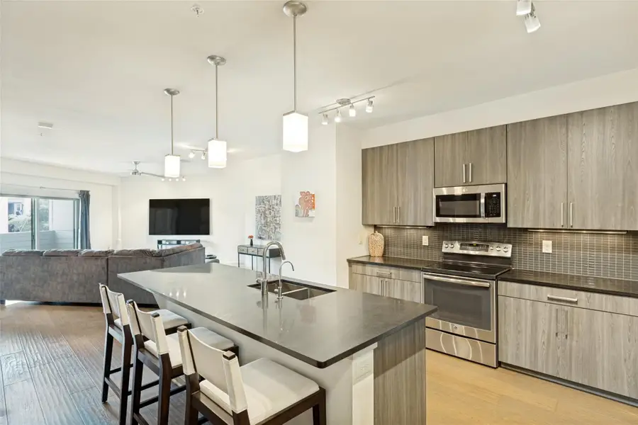 3600 S Lamar Blvd #210, Austin, TX 78704 - #2