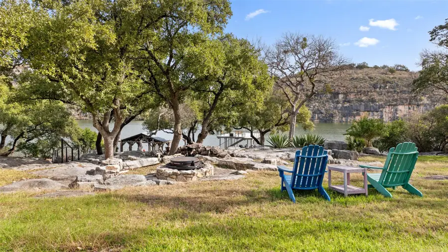 1204 Los Escondidos St, Marble Falls, TX 78654 - Image #2