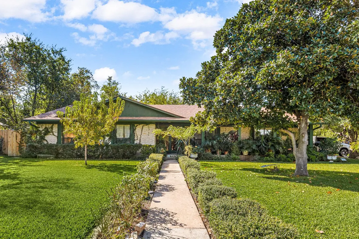 301 Dove Creek Dr, Round Rock, TX 78664 - Image #1