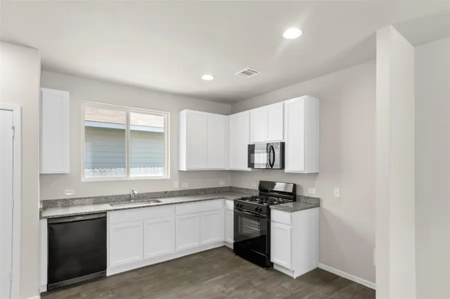 3035 Winding Creek Dr, Kyle, TX 78640 - Image #3