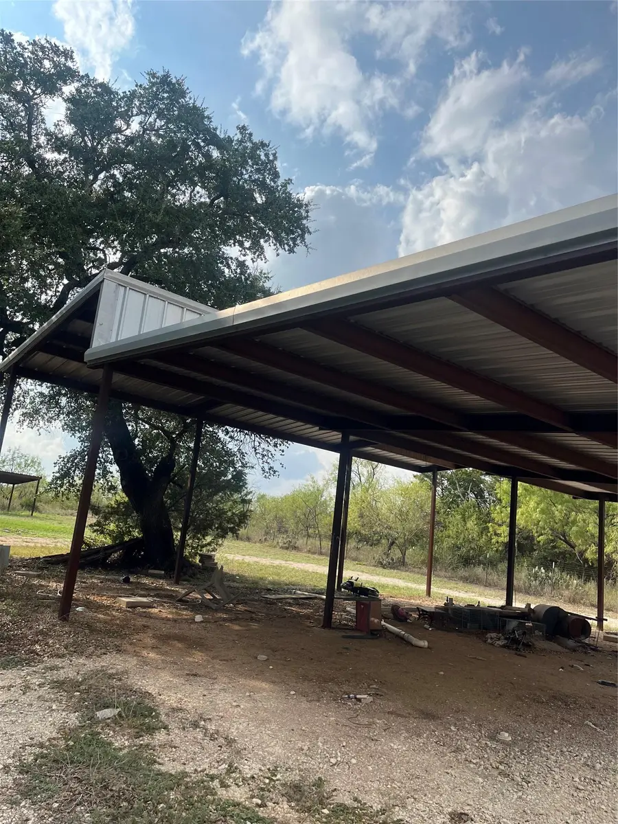 1302 Mclean St, Lampasas, TX 76550 - #2