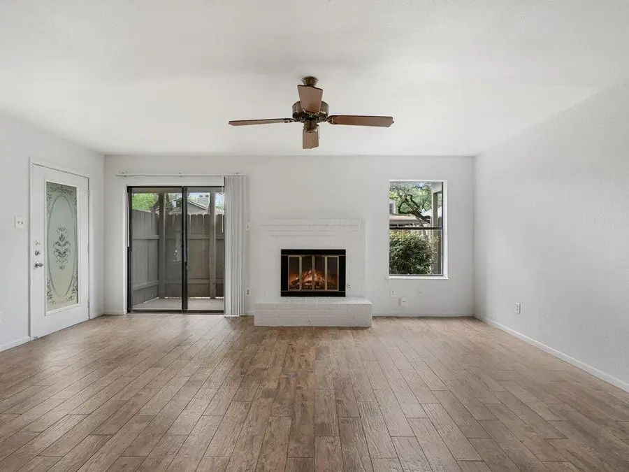 7825 Beauregard Cir #4, Austin, TX 78745 - #3