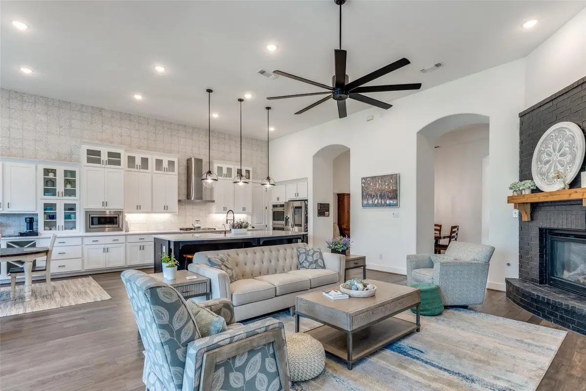 22306 Cape Travis Bnd, Lago Vista, TX 78645 - #1