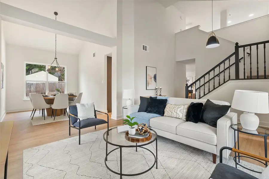 4700 Castleman Dr, Austin, TX 78725 - Image #2