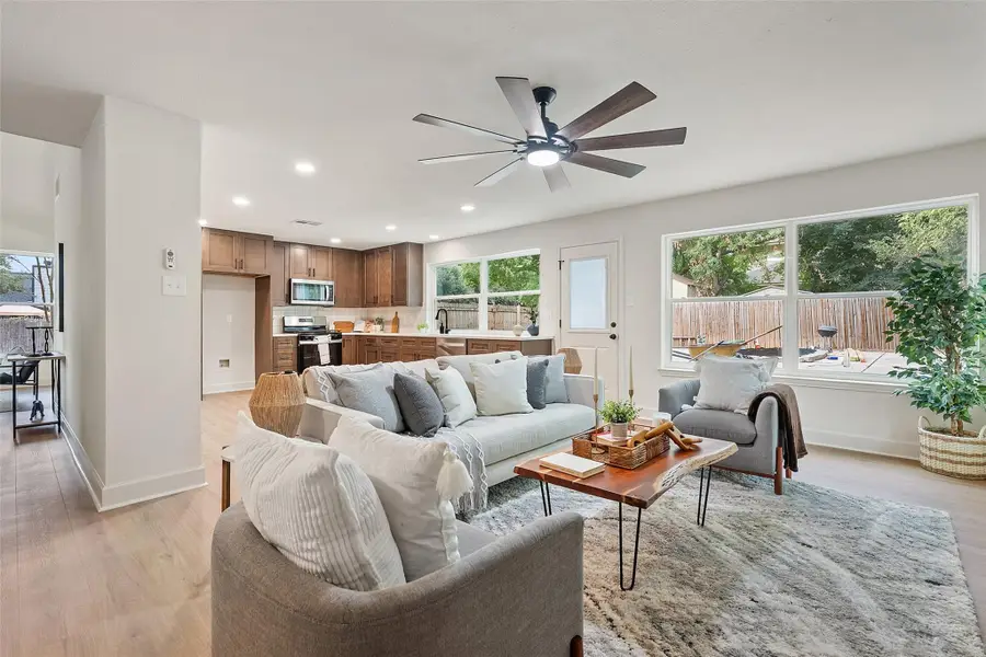 4700 Castleman Dr, Austin, TX 78725 - Image #3