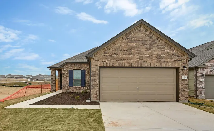 1529 Carriageway Dr, Georgetown, TX 78626 - Image #2