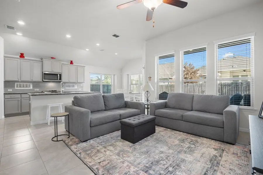 606 Linares Ln, Austin, TX 78748 - #3