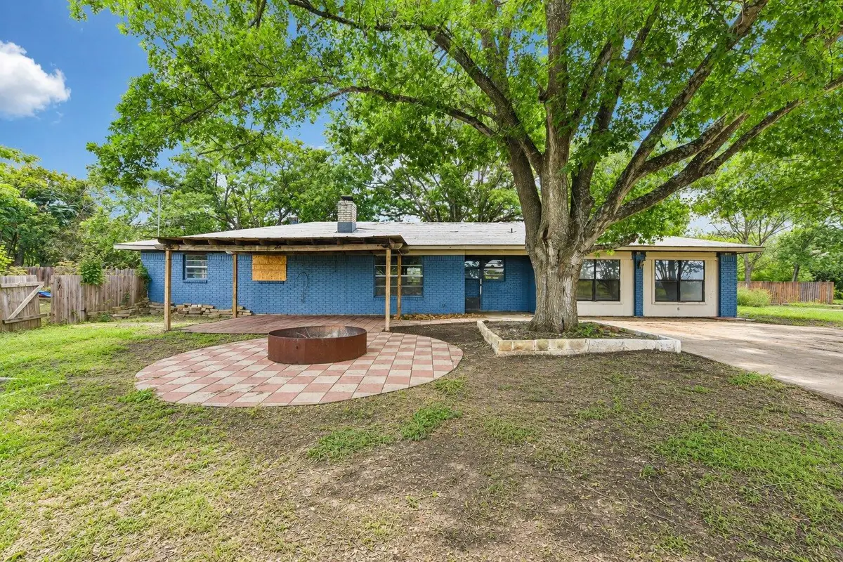 1111 Silent Valley Rd, Lockhart, TX 78644 - #1