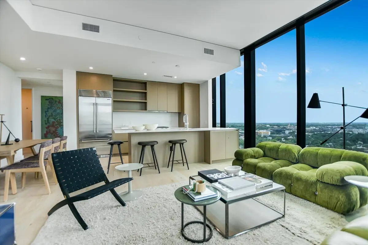 610 Davis St #1902, Austin, TX 78701 - Image #1