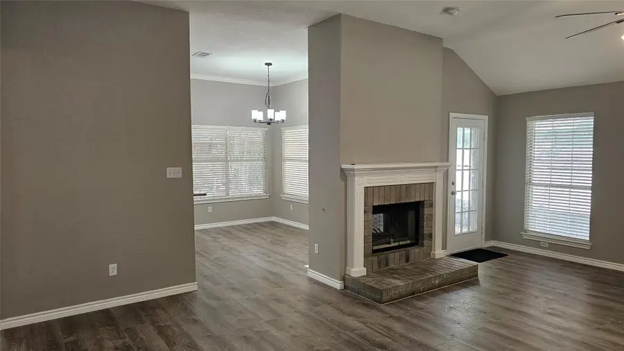 2320 Sycamore Trl, Round Rock, TX 78664 - Image #3