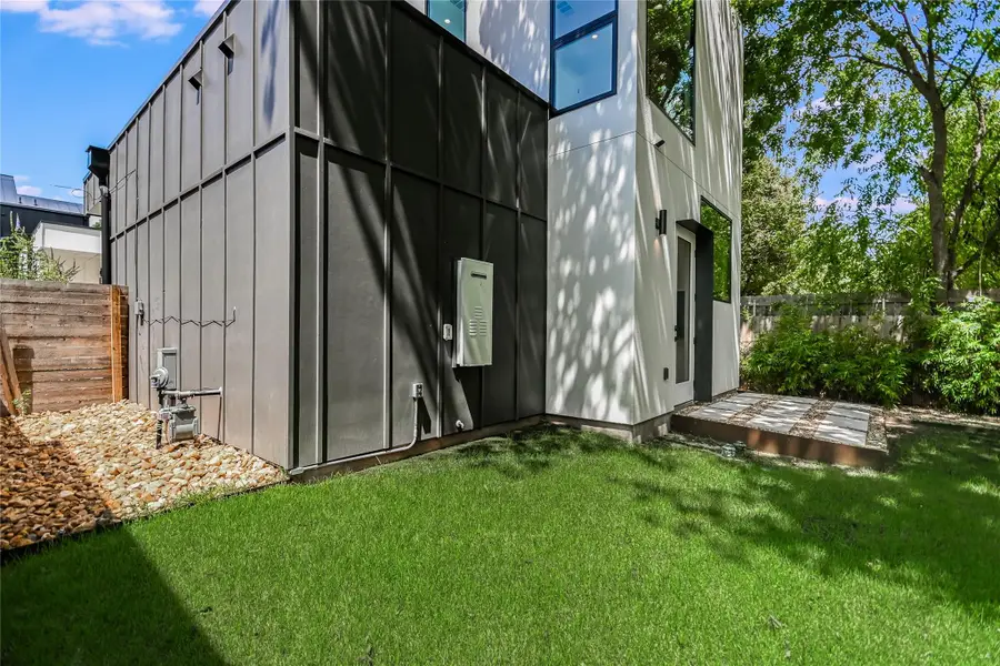 1604 Nash Ave #B, Austin, TX 78704 - Image #3