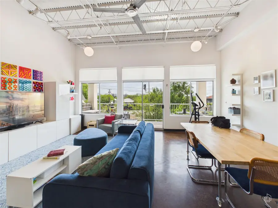 2401 E 6th St #6095, Austin, TX 78702 - #3