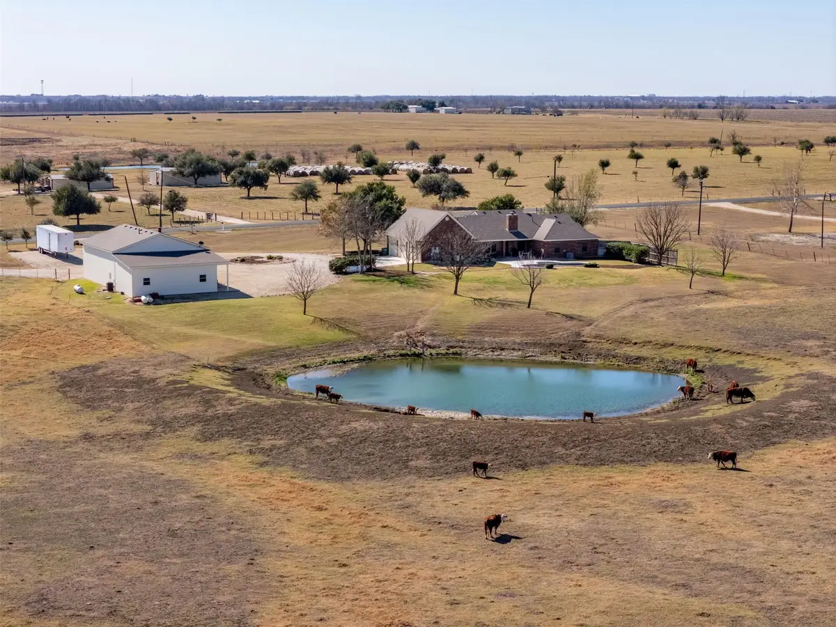 651 County Road 497, Taylor, TX 76574 - Image #1