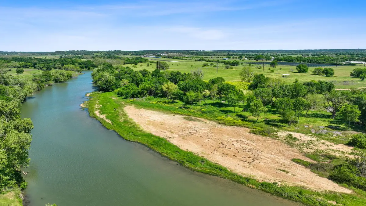 665 Sh 230 Loop, Smithville, TX 78957 - Image #1
