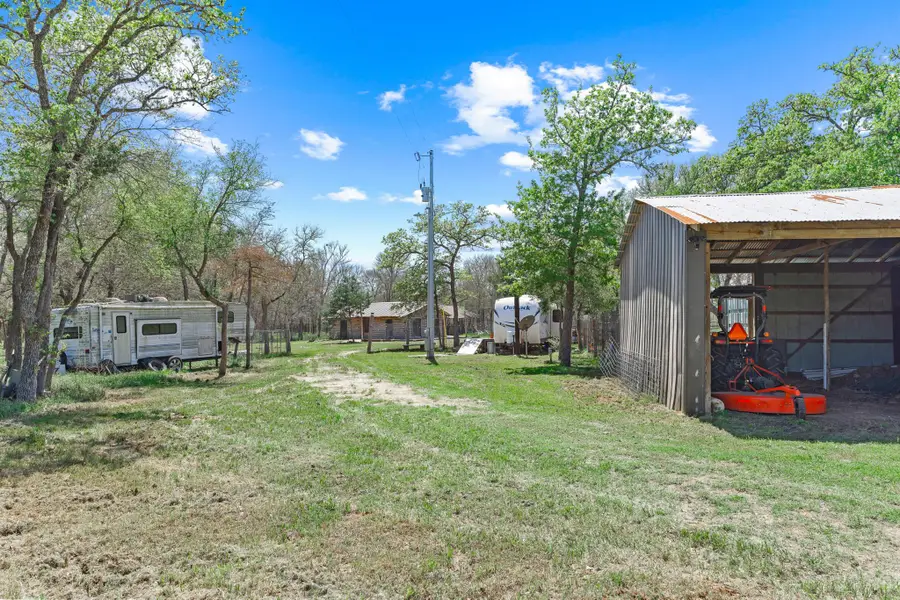 445 Saint Johns Rd, Dale, TX 78616 - Image #3