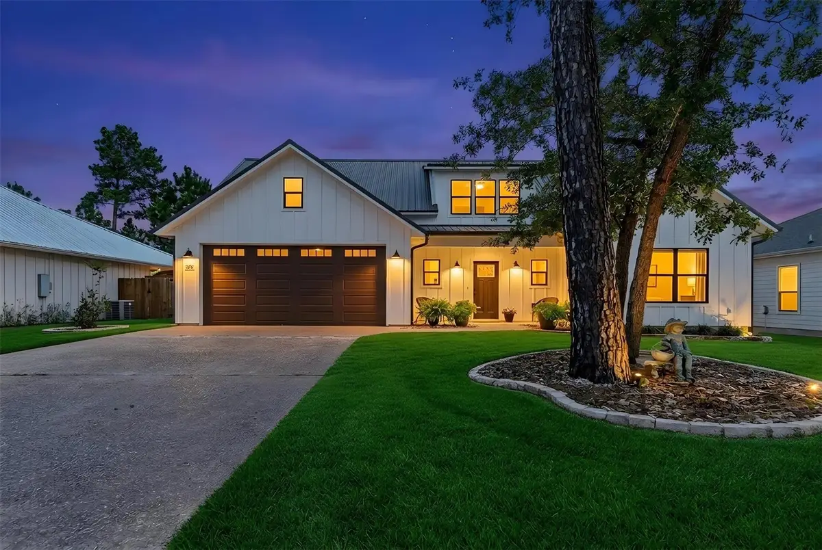 329 Kaanapali Ln, Bastrop, TX 78602 - #1