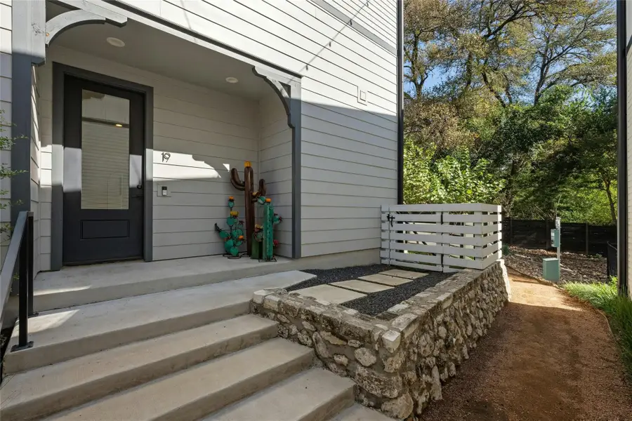 3809 Valley View Rd #19, Austin, TX 78704 - #3