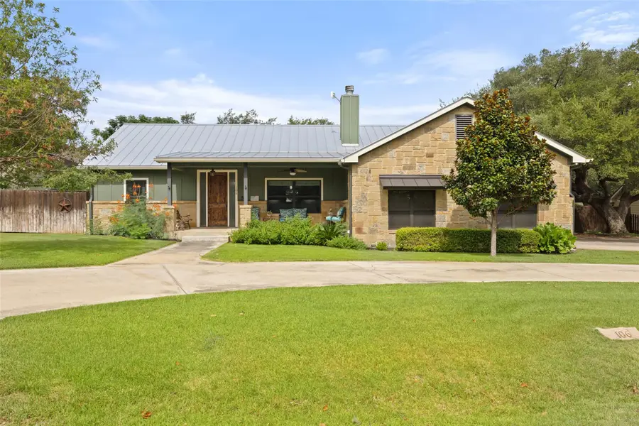 106 Leaning Oak Cir, Johnson City, TX 78636 - Image #3