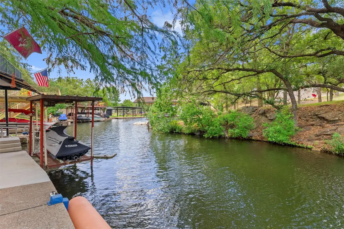 312 Mountain View Vw, Llano, TX 78643 - #1