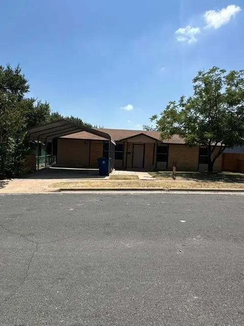 1113 Lawson Ln, Austin, TX 78702 - #1