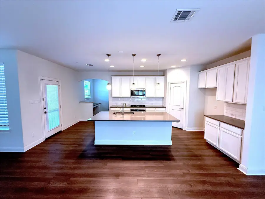 138 Fern Dr, Buda, TX 78610 - #3