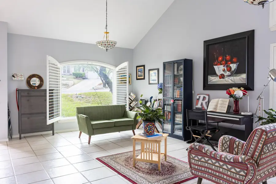 3704 Caney Creek Rd, Austin, TX 78732 - #2