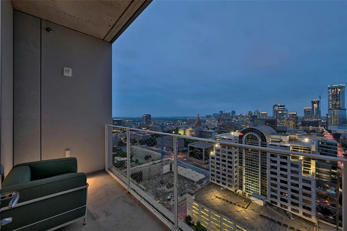 313 W 17th St #2306, Austin, TX 78701 - Image #1