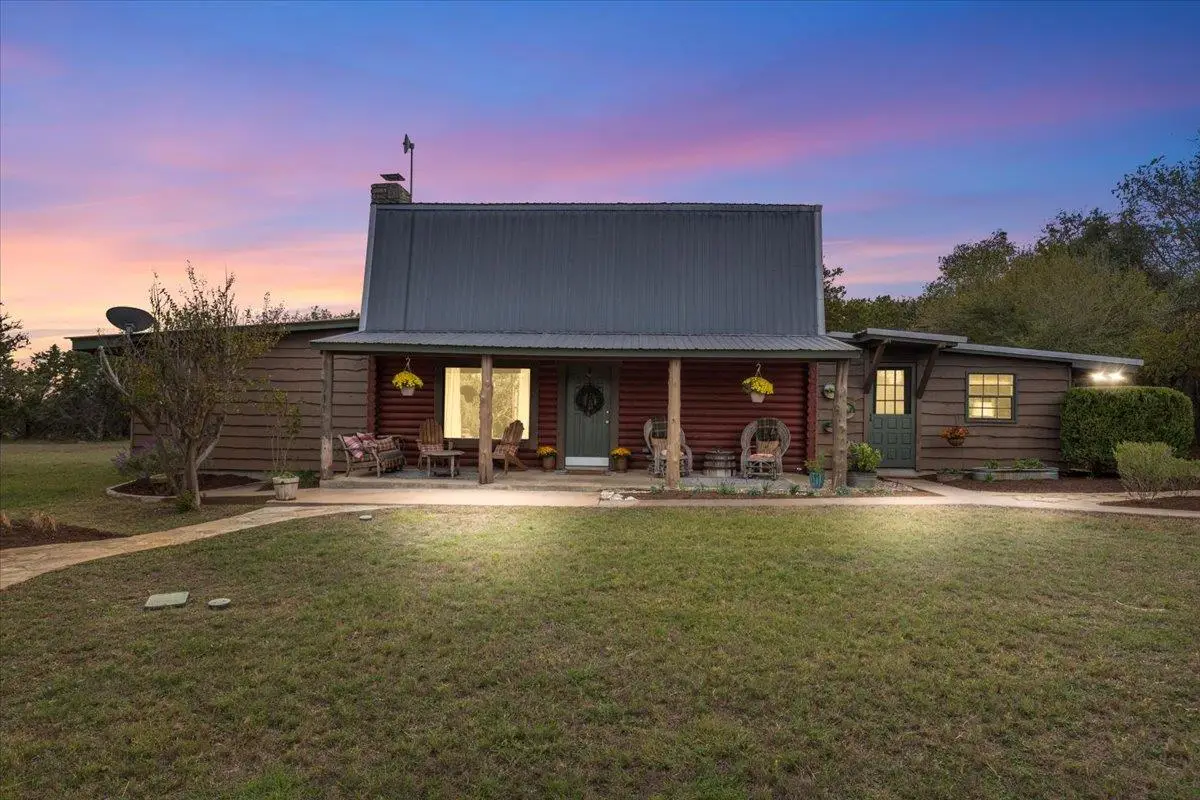 1000 Martin Rd, Dripping Springs, TX 78620 - #1