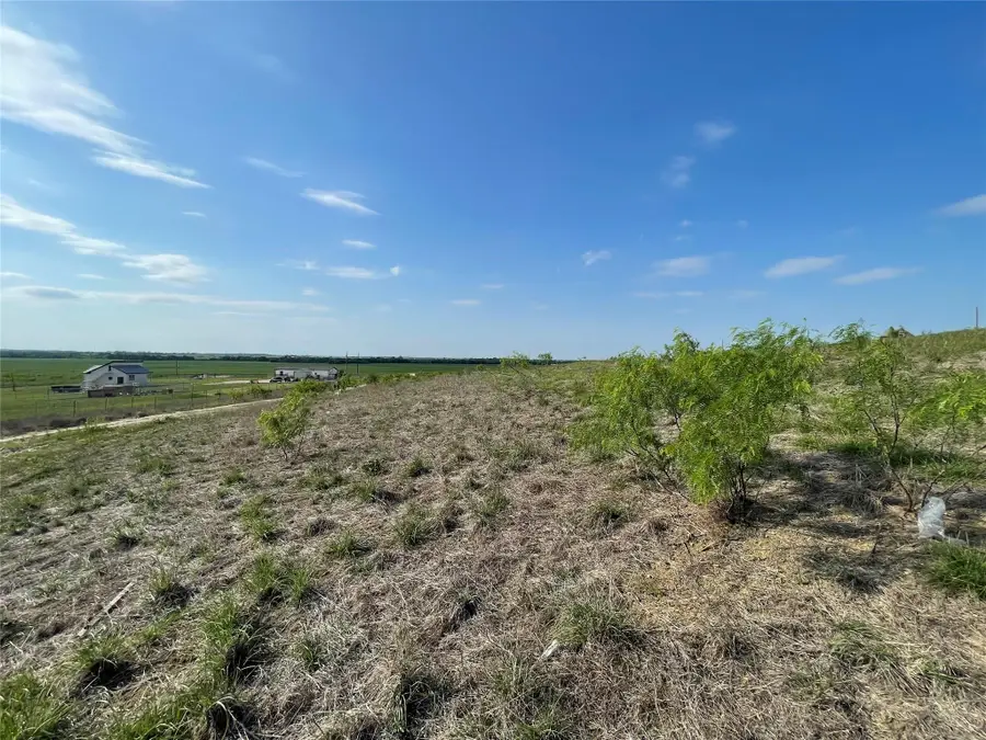 634 County Road 451 Rd, Coupland, TX 78615 - Image #2