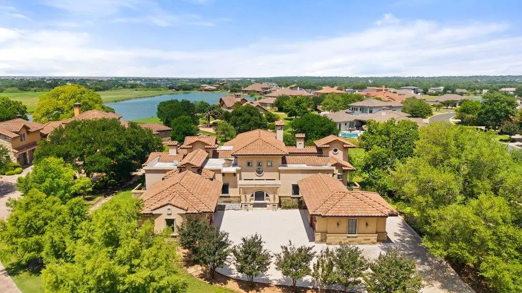102 Long Pt, Georgetown, TX 78628 - #1