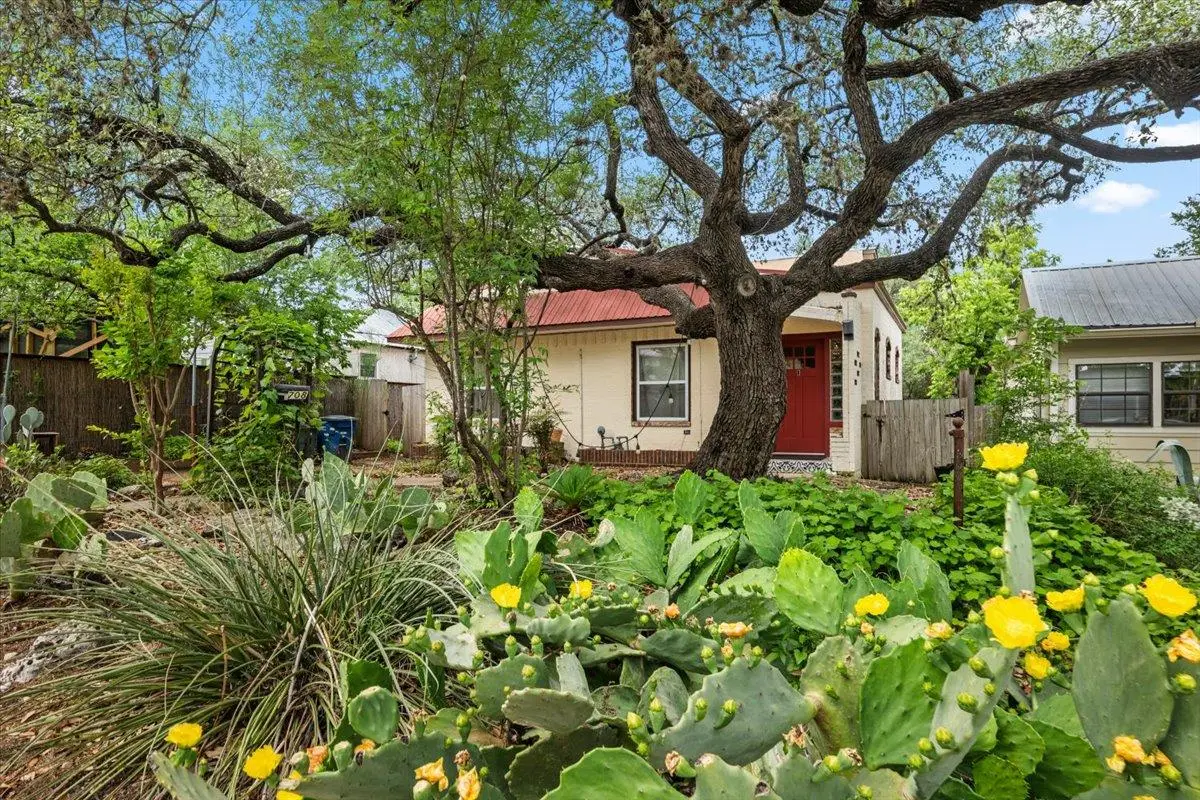 708 W Elizabeth St, Austin, TX 78704 - #1