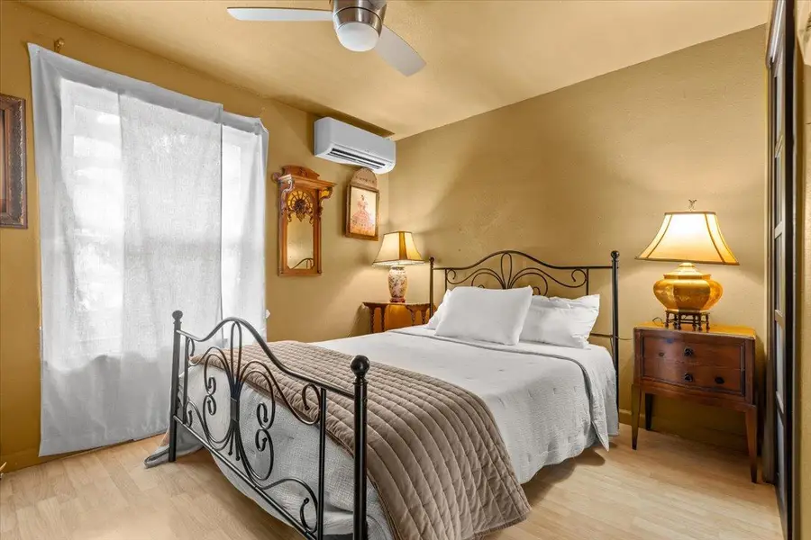 708 W Elizabeth St, Austin, TX 78704 - #3