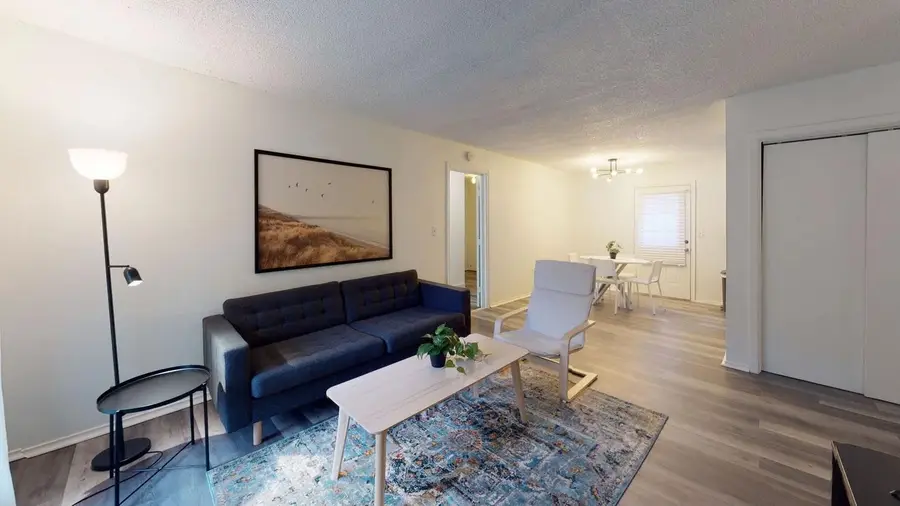 1109 Gardner Cv, Austin, TX 78721 - #3