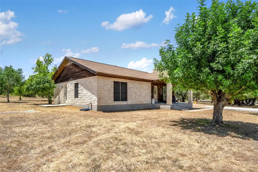 120 Craigen Rd, Liberty Hill, TX 78642 - #3