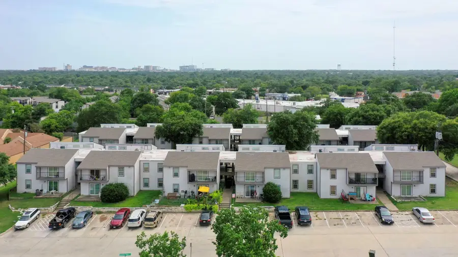 2000 Kazmeier Plz, Bryan, TX 77802 - Image #2