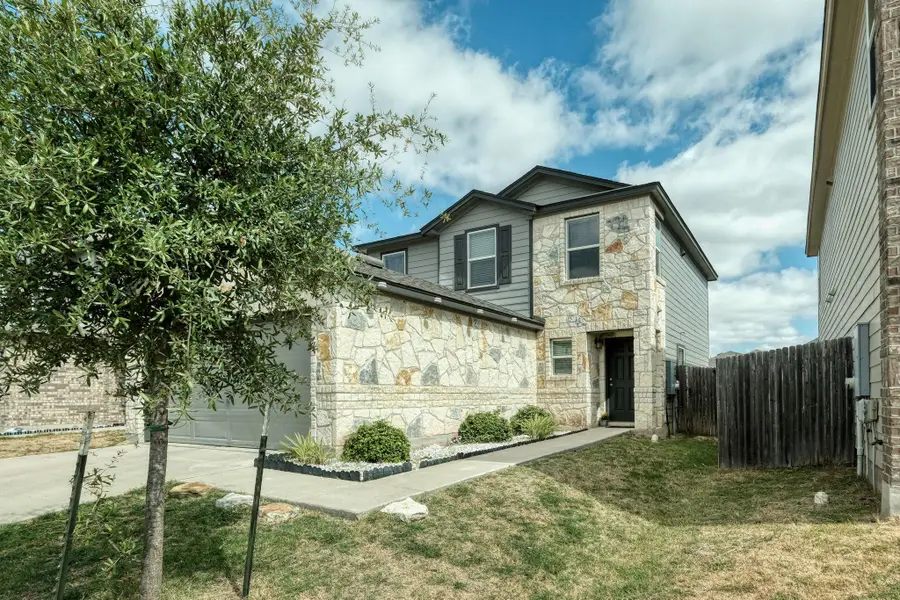13608 Abigail Adams St, Manor, TX 78653 - Image #2
