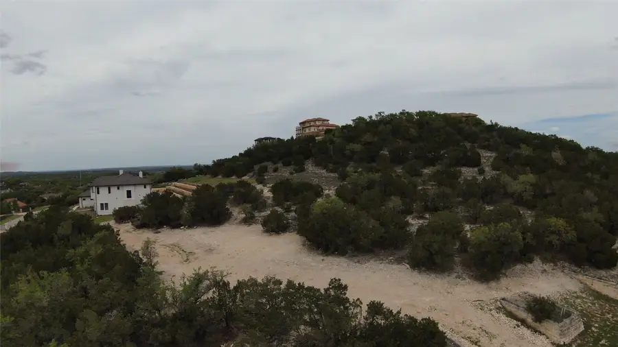 516 Bella Montagna Cir, Austin, TX 78734 - Image #2