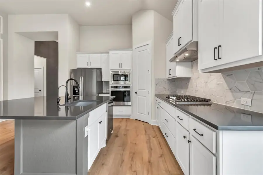 1305 Texas Ash Ln, Georgetown, TX 78628 - Image #2