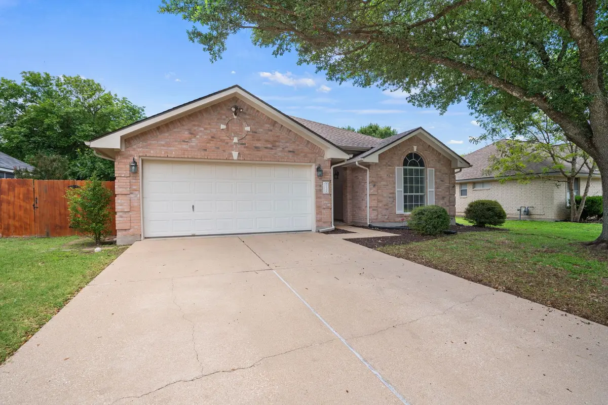 1106 Woodview Dr, Leander, TX 78641 - #1