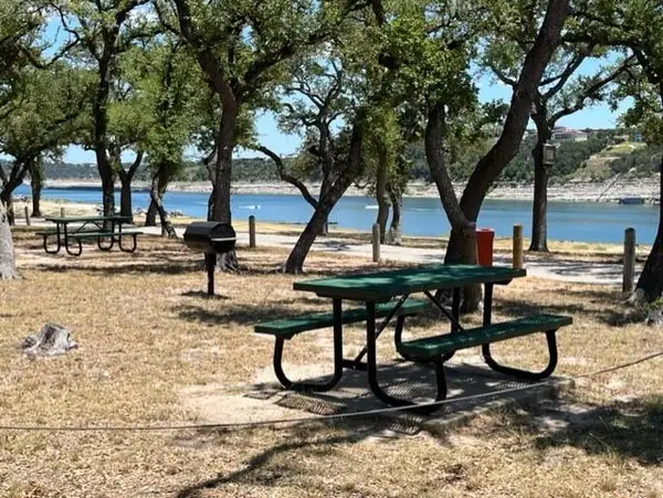 3404 Congress Ave, Lago Vista, TX 78645