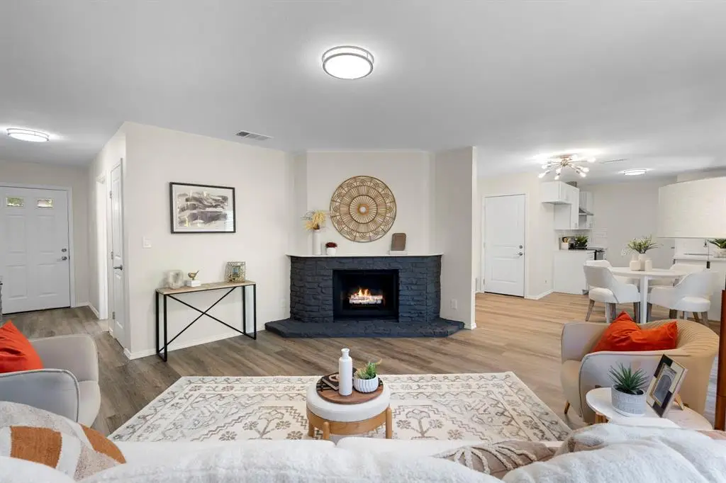 6601 Boleynwood Dr, Austin, TX 78745 - #1