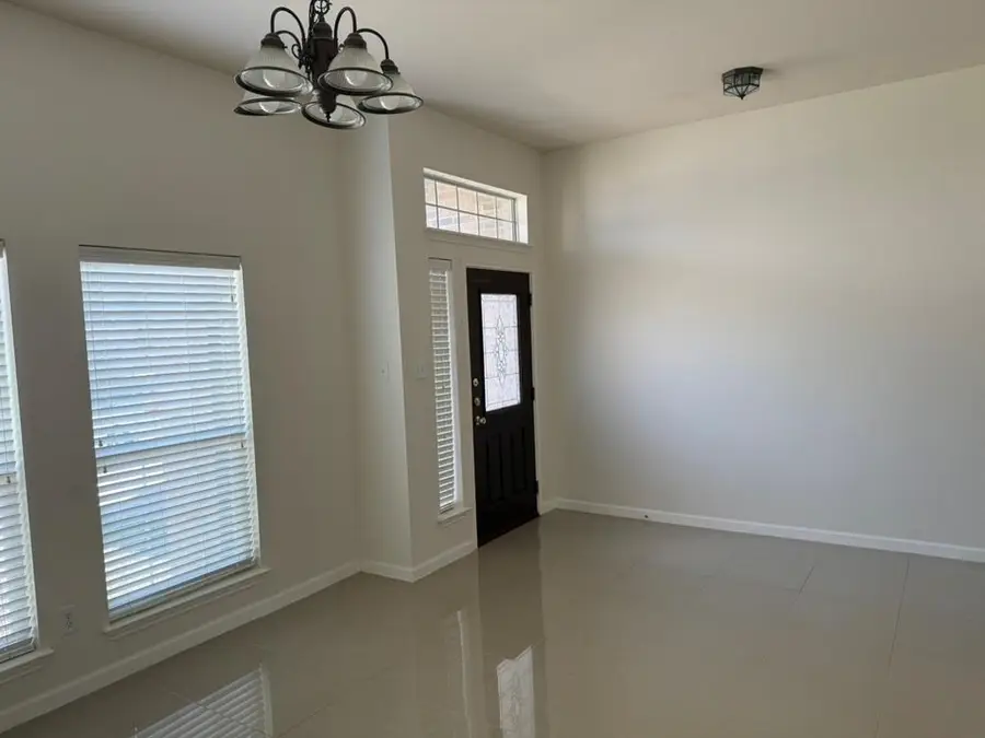 1516 Tonia Loop, Round Rock, TX 78665 - #2