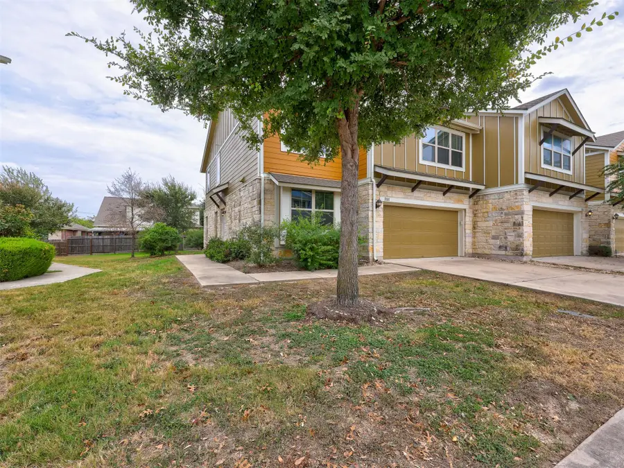 1620 Bryant Dr #2101, Round Rock, TX 78664 - #3