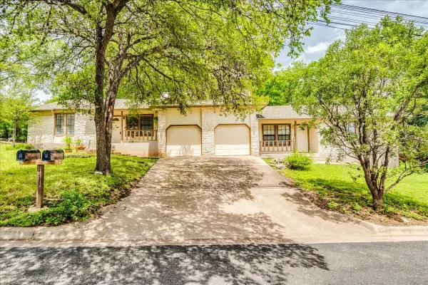 800 Terrell Hill Dr, Austin, TX 78704