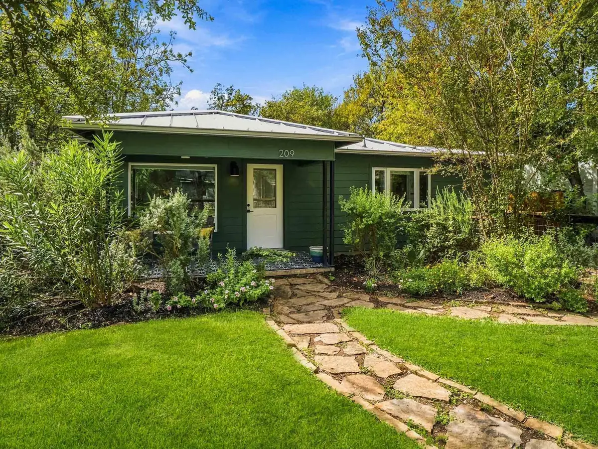 209 Nelray Blvd, Austin, TX 78751 - #1