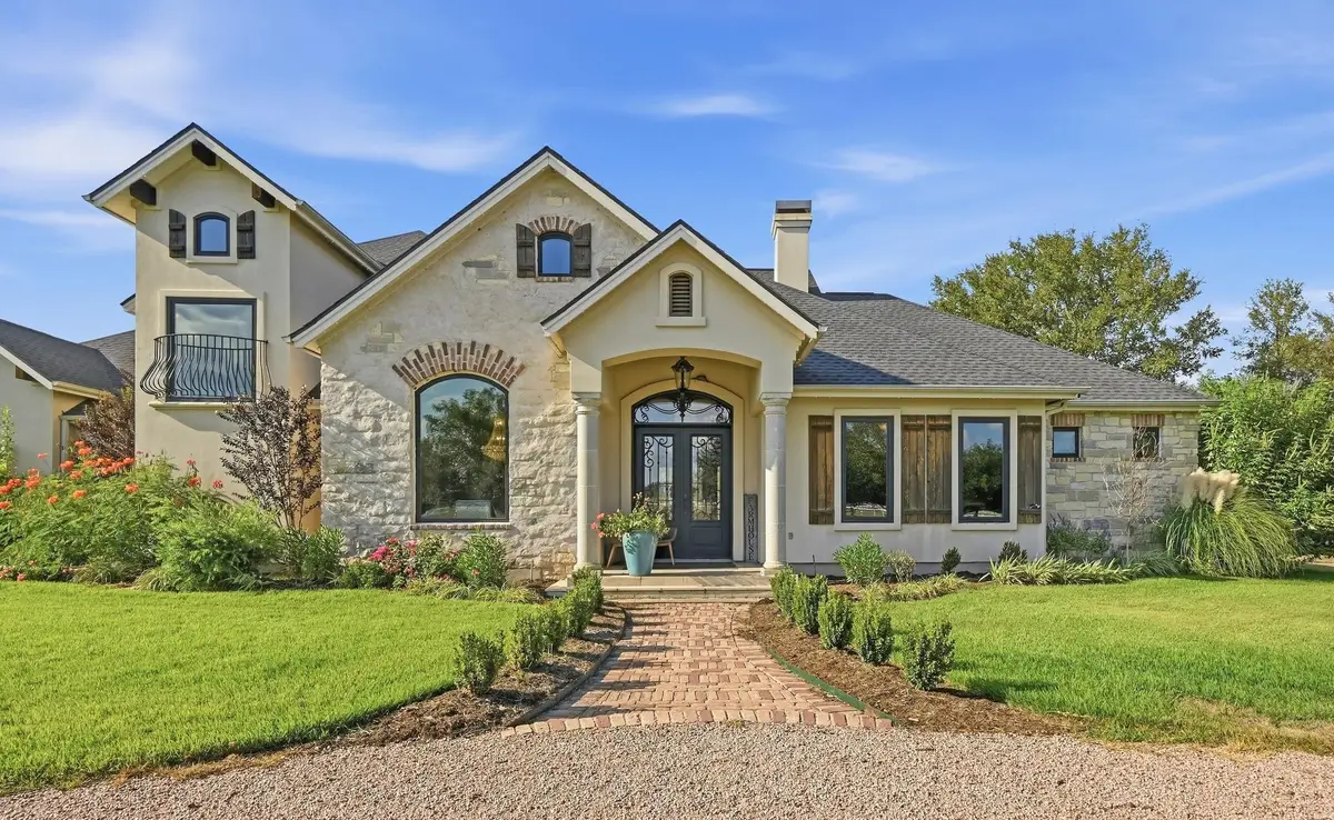 450 Colorado Dr, Cedar Creek, TX 78612 - #1